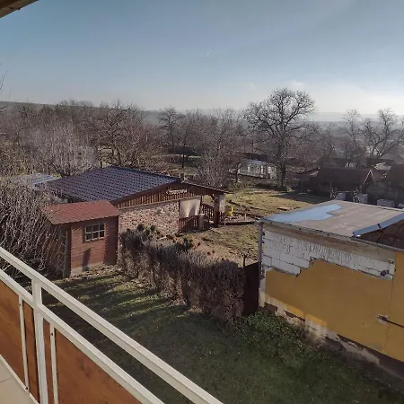 Hannah - Relax Dom Pod Orechom Apartman2 * Trávnica